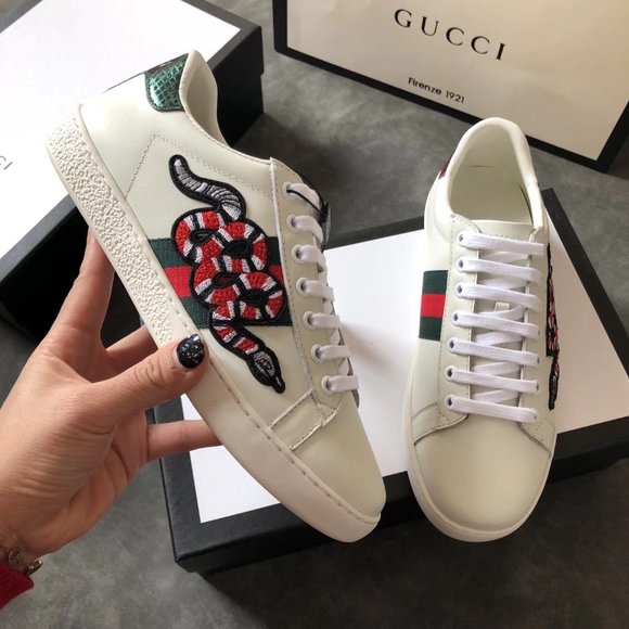 NEWGucci leather casual shoes small white shoes